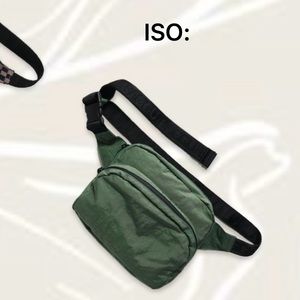 I S O baggu eucalyptus color fanny pack